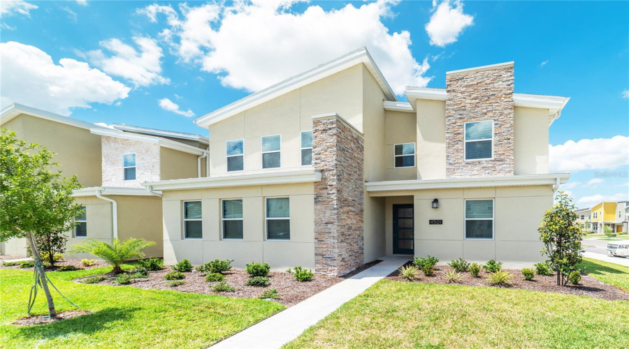 KISSIMMEE, Florida 34746, 6 Bedrooms Bedrooms, ,6 BathroomsBathrooms,Residential,For Sale,TARGET,MFRO6300630