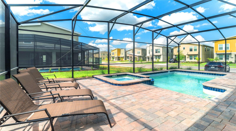 KISSIMMEE, Florida 34746, 6 Bedrooms Bedrooms, ,6 BathroomsBathrooms,Residential,For Sale,TARGET,MFRO6300630