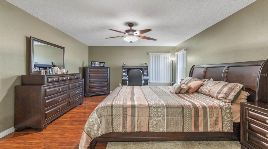 KISSIMMEE, Florida 34746, 5 Bedrooms Bedrooms, ,3 BathroomsBathrooms,Residential,For Sale,CUMBRIAN LAKES,MFRTB8315325