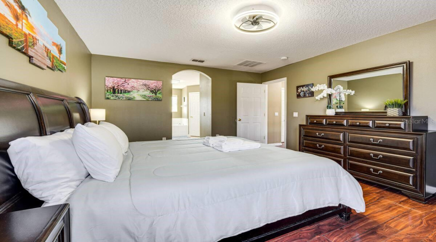 KISSIMMEE, Florida 34746, 5 Bedrooms Bedrooms, ,3 BathroomsBathrooms,Residential,For Sale,CUMBRIAN LAKES,MFRTB8315325