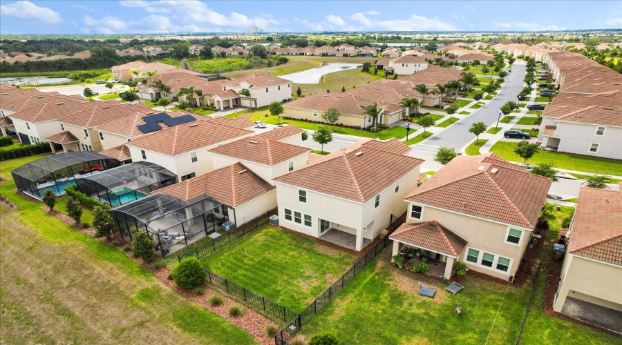 DAVENPORT, Florida 33896, 4 Bedrooms Bedrooms, ,2 BathroomsBathrooms,Residential,For Sale,FLUFFY LIE,MFRO6300760