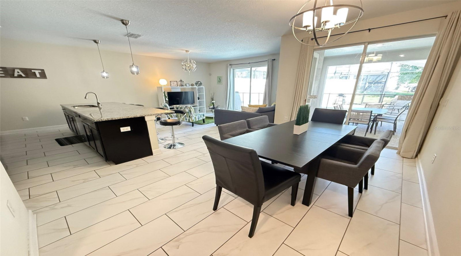 DAVENPORT, Florida 33896, 4 Bedrooms Bedrooms, ,3 BathroomsBathrooms,Residential,For Sale,DOGLEG,MFRS5125174