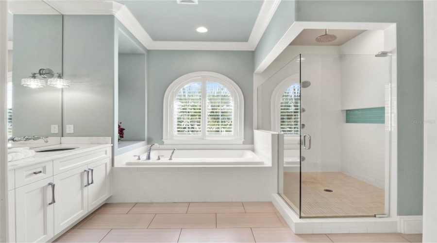 Reunion, Florida 34747, 8 Bedrooms Bedrooms, ,9 Bathroomsbathrooms,Residential,For Sale,Golden Bear,Mfro6300928