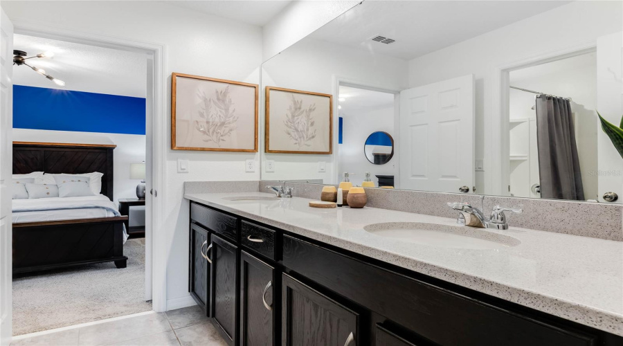 KISSIMMEE, Florida 34747, 7 Bedrooms Bedrooms, ,6 BathroomsBathrooms,Residential,For Sale,AMELIA DOWNS,0,MFRS5125200