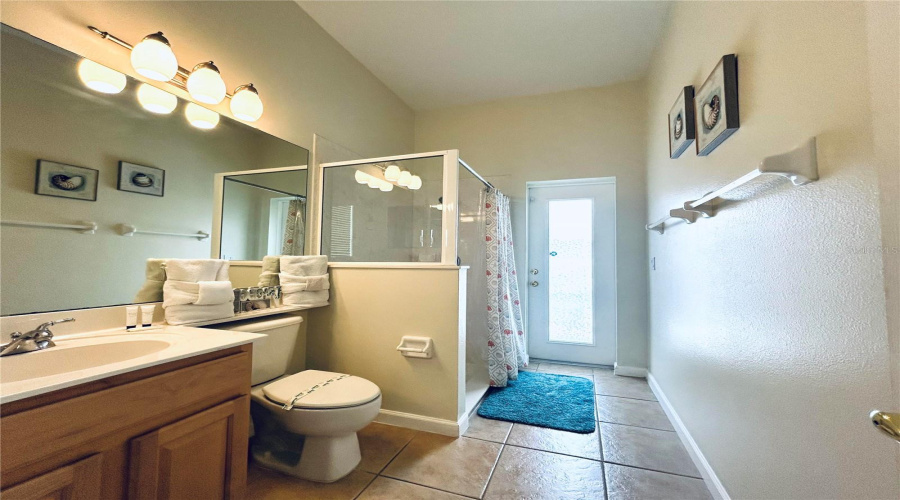 DAVENPORT, Florida 33897, 5 Bedrooms Bedrooms, ,3 BathroomsBathrooms,Residential,For Sale,HAMPTON,MFRS5125082