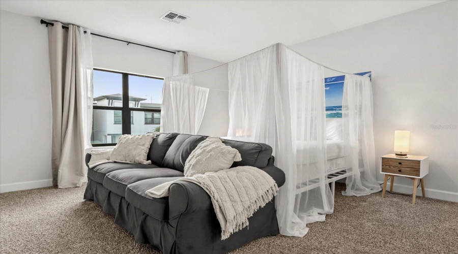 DAVENPORT, Florida 33896, 4 Bedrooms Bedrooms, ,3 BathroomsBathrooms,Residential,For Sale,VILLA DOMANI,0,MFRO6295964