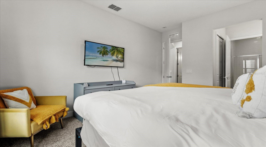 DAVENPORT, Florida 33896, 4 Bedrooms Bedrooms, ,3 BathroomsBathrooms,Residential,For Sale,VILLA DOMANI,0,MFRO6295964