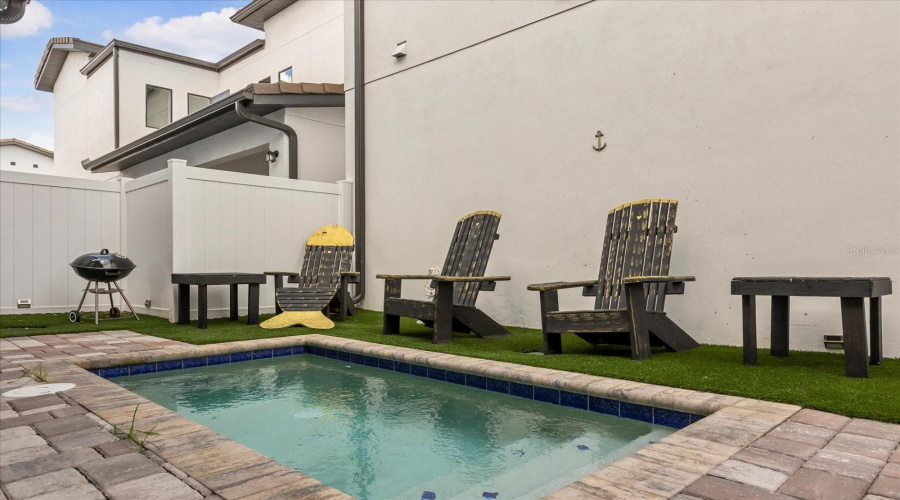 DAVENPORT, Florida 33896, 4 Bedrooms Bedrooms, ,3 BathroomsBathrooms,Residential,For Sale,VILLA DOMANI,0,MFRO6295964