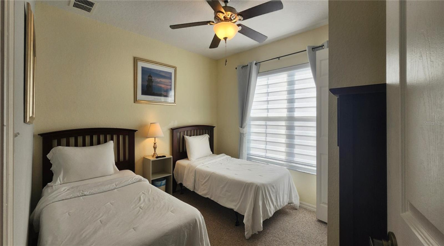 KISSIMMEE, Florida 34746, 4 Bedrooms Bedrooms, ,3 BathroomsBathrooms,Residential,For Sale,LODI,MFRO6299353