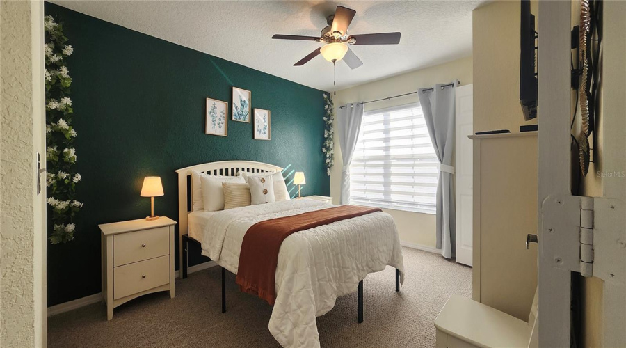 KISSIMMEE, Florida 34746, 4 Bedrooms Bedrooms, ,3 BathroomsBathrooms,Residential,For Sale,LODI,MFRO6299353