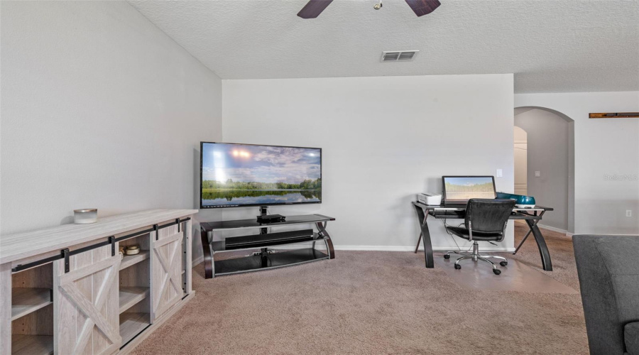 DAVENPORT, Florida 33896, 3 Bedrooms Bedrooms, ,2 BathroomsBathrooms,Residential,For Sale,MARABOU,MFRO6299909