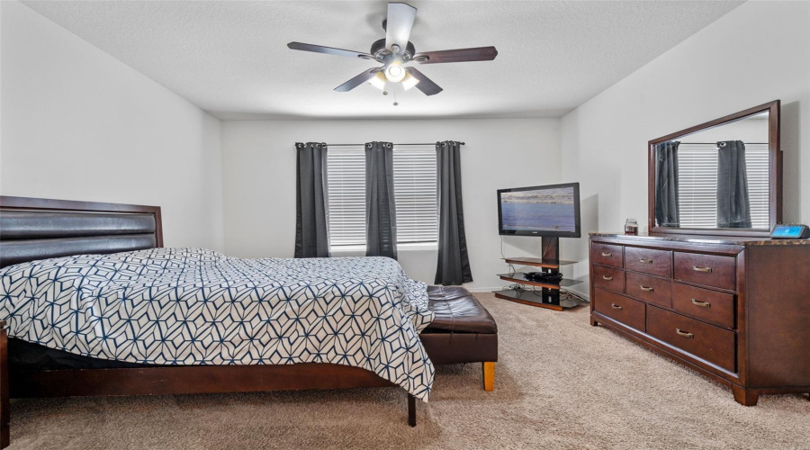 DAVENPORT, Florida 33896, 3 Bedrooms Bedrooms, ,2 BathroomsBathrooms,Residential,For Sale,MARABOU,MFRO6299909
