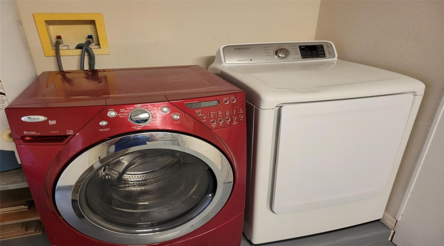 Washer & Dryer in Garage