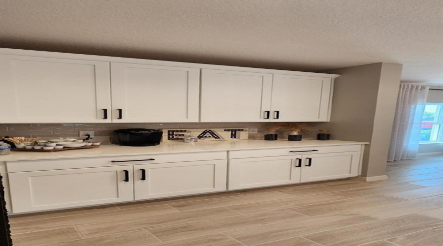 DAVENPORT, Florida 33837, 4 Bedrooms Bedrooms, ,2 BathroomsBathrooms,Residential,For Sale,COOL SUMMER,MFRO6300626