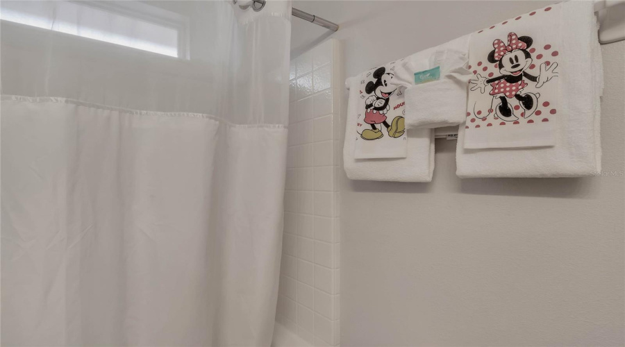 KISSIMMEE, Florida 34747, 5 Bedrooms Bedrooms, ,3 BathroomsBathrooms,Residential,For Sale,SECRET KEY,MFRO6300568