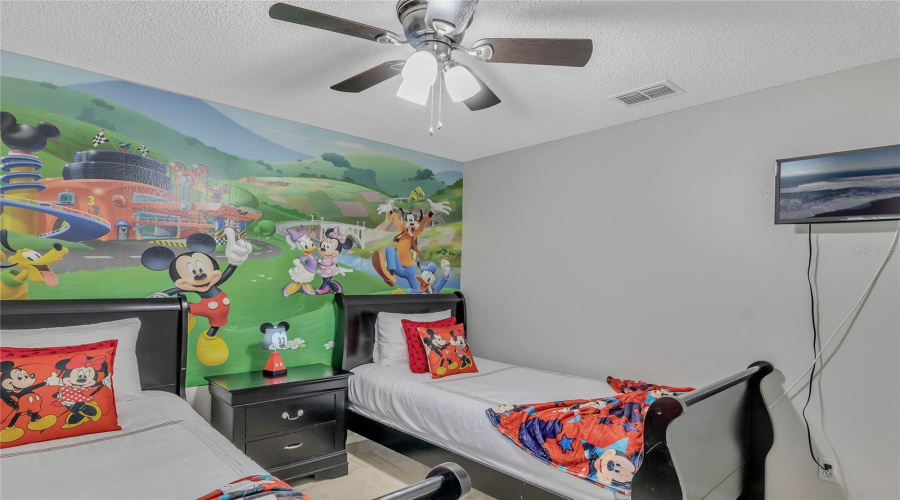 KISSIMMEE, Florida 34747, 5 Bedrooms Bedrooms, ,3 BathroomsBathrooms,Residential,For Sale,SECRET KEY,MFRO6300568