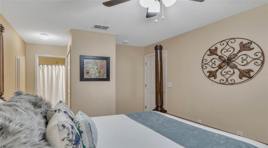 KISSIMMEE, Florida 34747, 5 Bedrooms Bedrooms, ,3 BathroomsBathrooms,Residential,For Sale,SECRET KEY,MFRO6300568