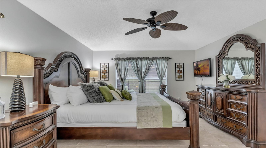 KISSIMMEE, Florida 34747, 5 Bedrooms Bedrooms, ,3 BathroomsBathrooms,Residential,For Sale,SECRET KEY,MFRO6300568