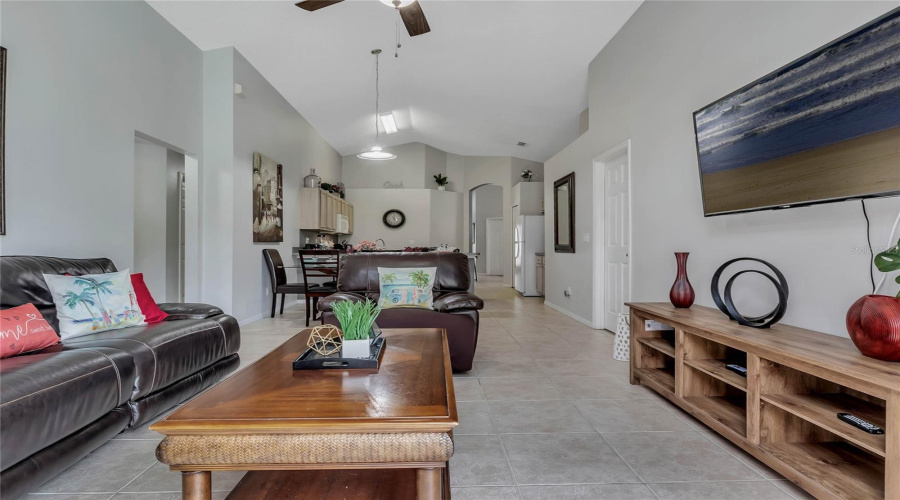 KISSIMMEE, Florida 34747, 5 Bedrooms Bedrooms, ,3 BathroomsBathrooms,Residential,For Sale,SECRET KEY,MFRO6300568