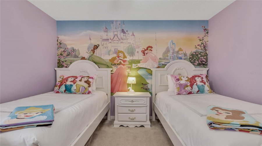 KISSIMMEE, Florida 34747, 5 Bedrooms Bedrooms, ,3 BathroomsBathrooms,Residential,For Sale,SECRET KEY,MFRO6300568