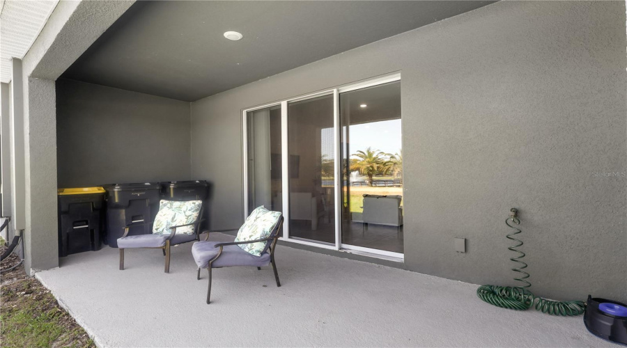 DAVENPORT, Florida 33837, 3 Bedrooms Bedrooms, ,2 BathroomsBathrooms,Residential,For Sale,BLUE JAY,MFRO6300693