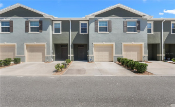 DAVENPORT, Florida 33837, 3 Bedrooms Bedrooms, ,2 BathroomsBathrooms,Residential,For Sale,BLUE JAY,MFRO6300693