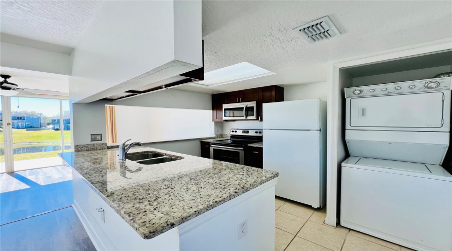 DAVENPORT, Florida 33897, 4 Bedrooms Bedrooms, ,3 BathroomsBathrooms,Residential,For Sale,CARIBBEAN,MFRO6301142