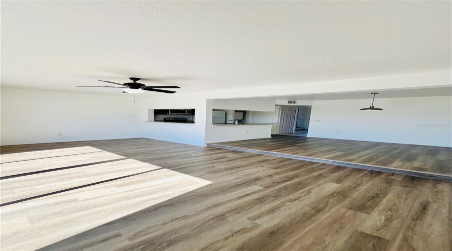 DAVENPORT, Florida 33897, 4 Bedrooms Bedrooms, ,3 BathroomsBathrooms,Residential,For Sale,CARIBBEAN,MFRO6301142
