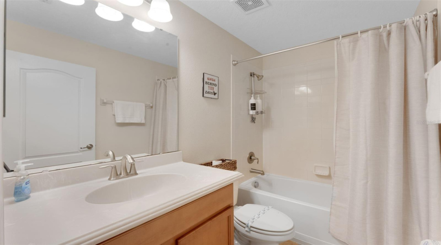 KISSIMMEE, Florida 34747, 6 Bedrooms Bedrooms, ,5 BathroomsBathrooms,Residential,For Sale,SUGAR PALM,MFRL4952282