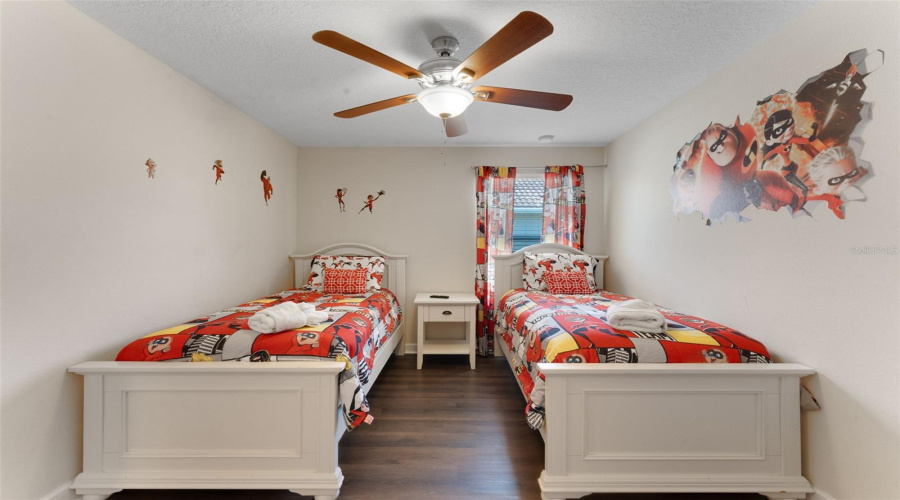 KISSIMMEE, Florida 34747, 6 Bedrooms Bedrooms, ,5 BathroomsBathrooms,Residential,For Sale,SUGAR PALM,MFRL4952282