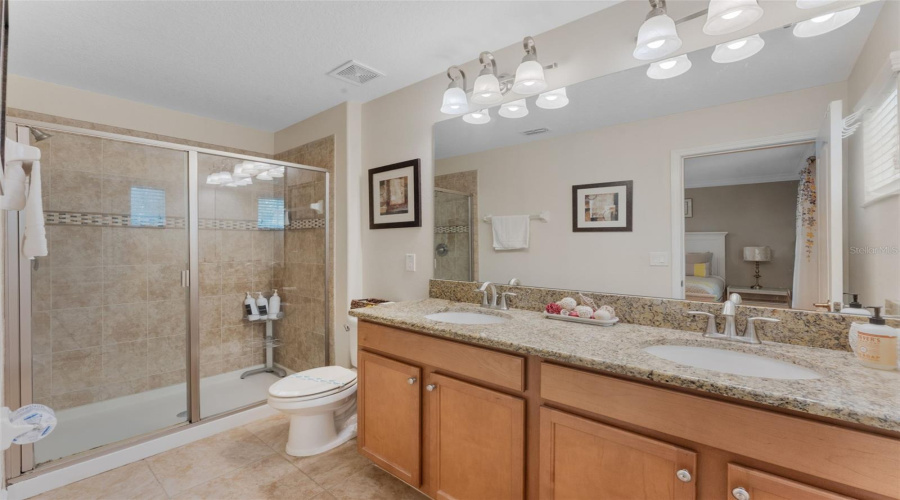 KISSIMMEE, Florida 34747, 6 Bedrooms Bedrooms, ,5 BathroomsBathrooms,Residential,For Sale,SUGAR PALM,MFRL4952282