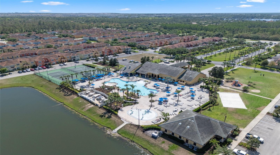 KISSIMMEE, Florida 34747, 6 Bedrooms Bedrooms, ,5 BathroomsBathrooms,Residential,For Sale,SUGAR PALM,MFRL4952282