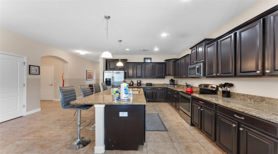 KISSIMMEE, Florida 34747, 6 Bedrooms Bedrooms, ,5 BathroomsBathrooms,Residential,For Sale,SUGAR PALM,MFRL4952282
