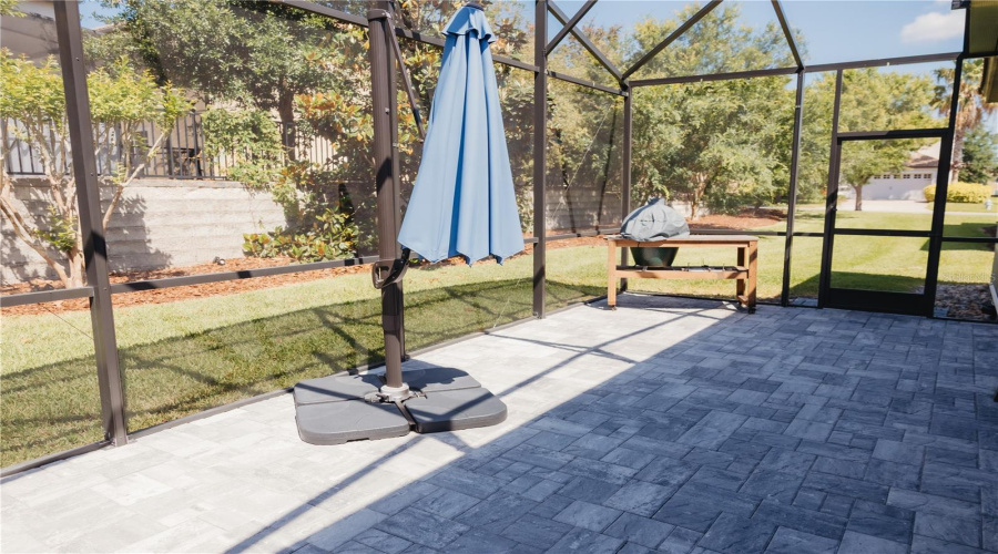 Screen enclosed patio