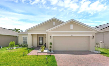 DAVENPORT, Florida 33837, 4 Bedrooms Bedrooms, ,2 BathroomsBathrooms,Residential,For Sale,HAMLET,MFRO6300597