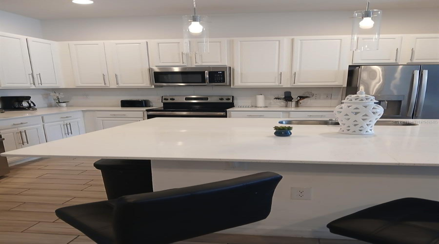 KISSIMMEE, Florida 34746, 12 Bedrooms Bedrooms, ,11 BathroomsBathrooms,Residential,For Sale,MARCELLO,MFRS5125312