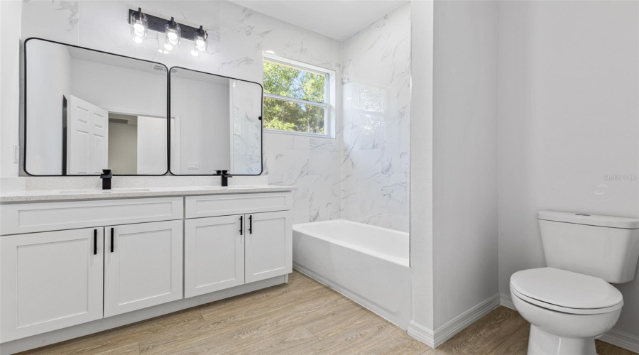 Davenport, Florida 33837, 3 Bedrooms Bedrooms, ,2 Bathroomsbathrooms,Residential,For Sale,Alta Vista,Mfro6301451