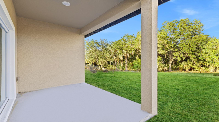 DAVENPORT, Florida 33837, 4 Bedrooms Bedrooms, ,3 BathroomsBathrooms,Residential,For Sale,ALTA VISTA,MFRO6300968