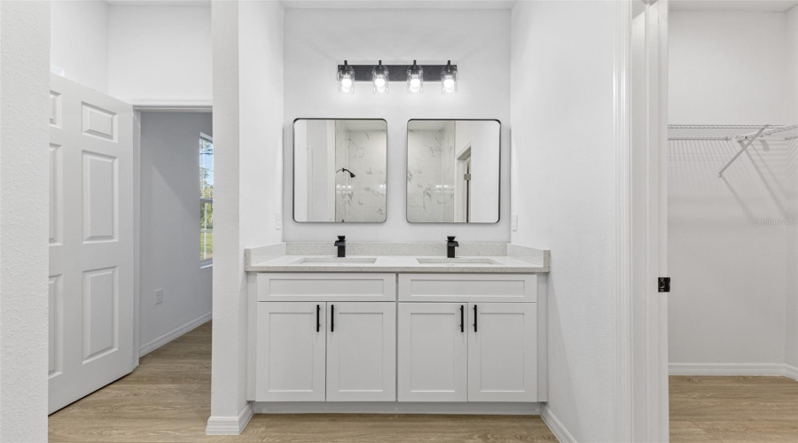 DAVENPORT, Florida 33837, 4 Bedrooms Bedrooms, ,3 BathroomsBathrooms,Residential,For Sale,ALTA VISTA,MFRO6300968