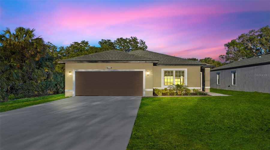 DAVENPORT, Florida 33837, 4 Bedrooms Bedrooms, ,3 BathroomsBathrooms,Residential,For Sale,ALTA VISTA,MFRO6300968