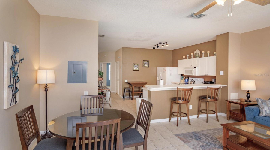 KISSIMMEE, Florida 34747, 3 Bedrooms Bedrooms, ,3 BathroomsBathrooms,Residential,For Sale,SILVER PALM DR,MFRTB8376589
