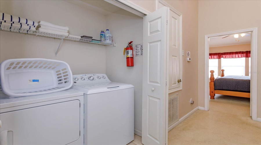 KISSIMMEE, Florida 34747, 3 Bedrooms Bedrooms, ,3 BathroomsBathrooms,Residential,For Sale,SILVER PALM DR,MFRTB8376589