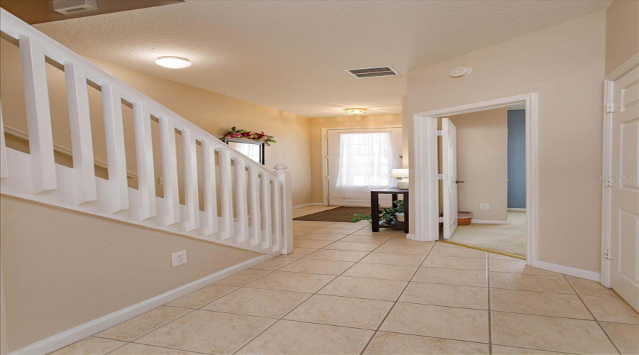 KISSIMMEE, Florida 34747, 3 Bedrooms Bedrooms, ,3 BathroomsBathrooms,Residential,For Sale,SILVER PALM DR,MFRTB8376589