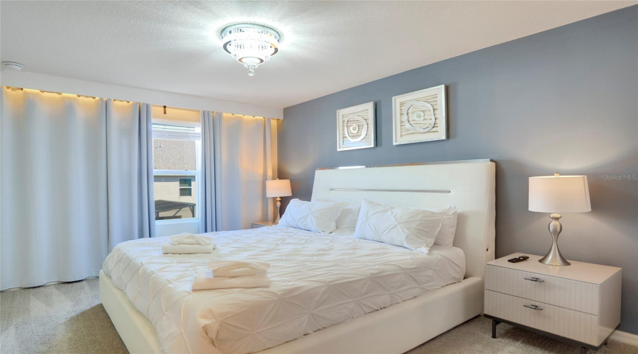 KISSIMMEE, Florida 34747, 5 Bedrooms Bedrooms, ,4 BathroomsBathrooms,Residential,For Sale,TROPICAL PALMS,0,MFRO6301603