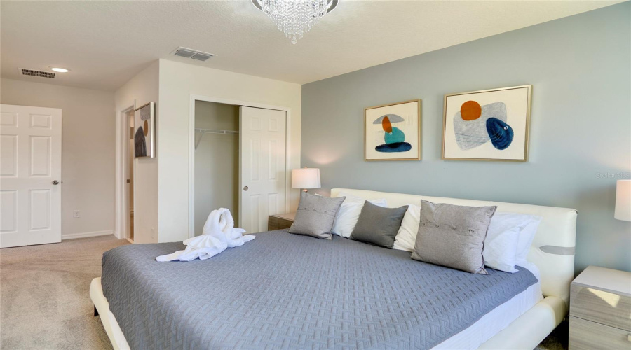 KISSIMMEE, Florida 34747, 5 Bedrooms Bedrooms, ,4 BathroomsBathrooms,Residential,For Sale,TROPICAL PALMS,0,MFRO6301603