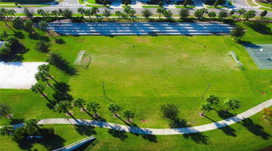 KISSIMMEE, Florida 34747, 5 Bedrooms Bedrooms, ,4 BathroomsBathrooms,Residential,For Sale,TROPICAL PALMS,0,MFRO6301603