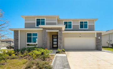 DAVENPORT, Florida 33837, 5 Bedrooms Bedrooms, ,3 BathroomsBathrooms,Residential,For Sale,SUGARWOOD,MFRS5125361