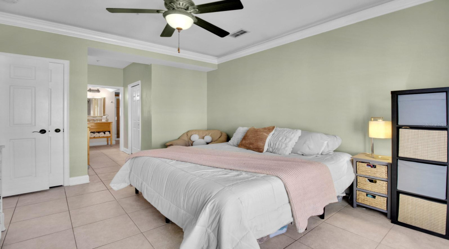 DAVENPORT, Florida 33897, 3 Bedrooms Bedrooms, ,2 BathroomsBathrooms,Residential,For Sale,BELLA VISTA,MFRO6301263