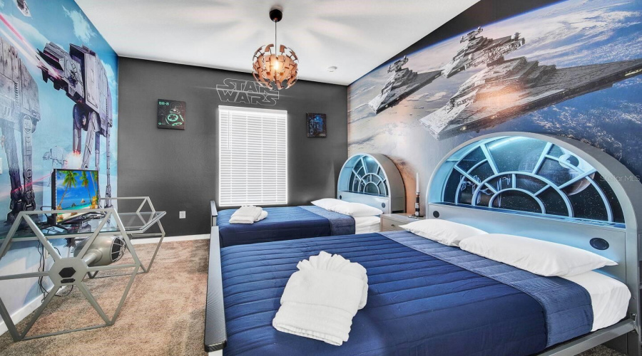 Kissimmee, Florida 34747, 5 Bedrooms Bedrooms, ,5 Bathroomsbathrooms,Residential,For Sale,Sunflower,Mfro6301330
