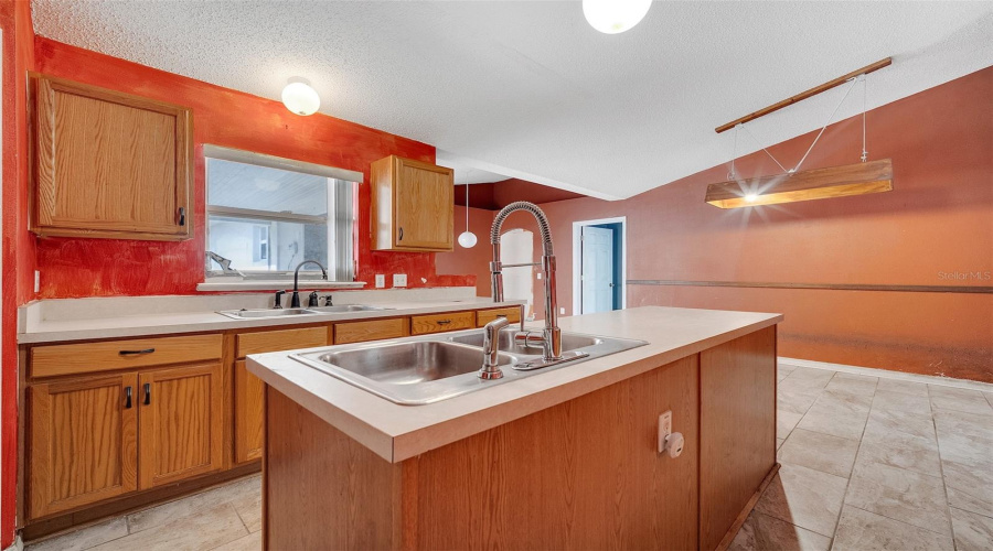 DAVENPORT, Florida 33837, 4 Bedrooms Bedrooms, ,3 BathroomsBathrooms,Residential,For Sale,VERVAIN,MFRS5125247